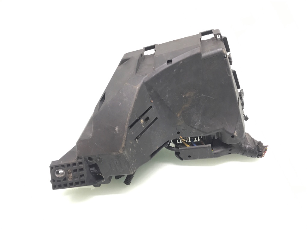 Блок предохранителей бу для Ford Mondeo 4 1.6 TDCi,  2011 г.