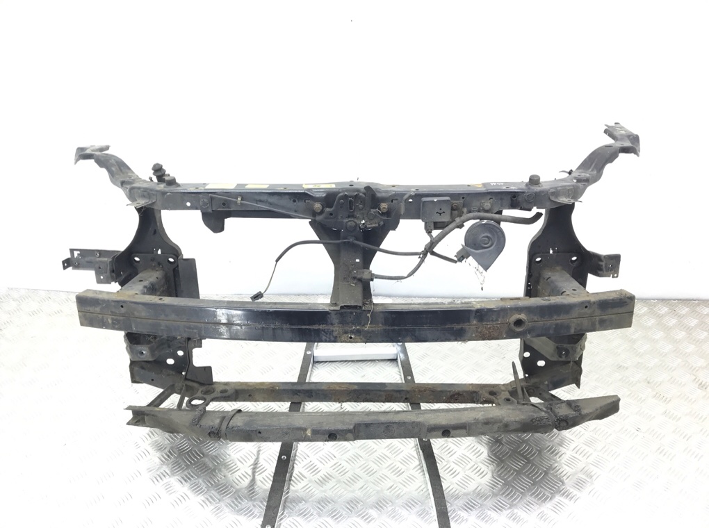 Панель передняя (телевизор) бу для Nissan Qashqai+2 2.0 DCi, 2009 г.