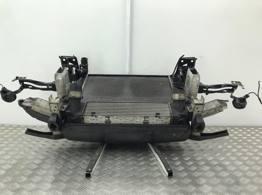 Панель передняя (телевизор) бу для BMW 1 F20/F21 2.0 TD,  2013 г.