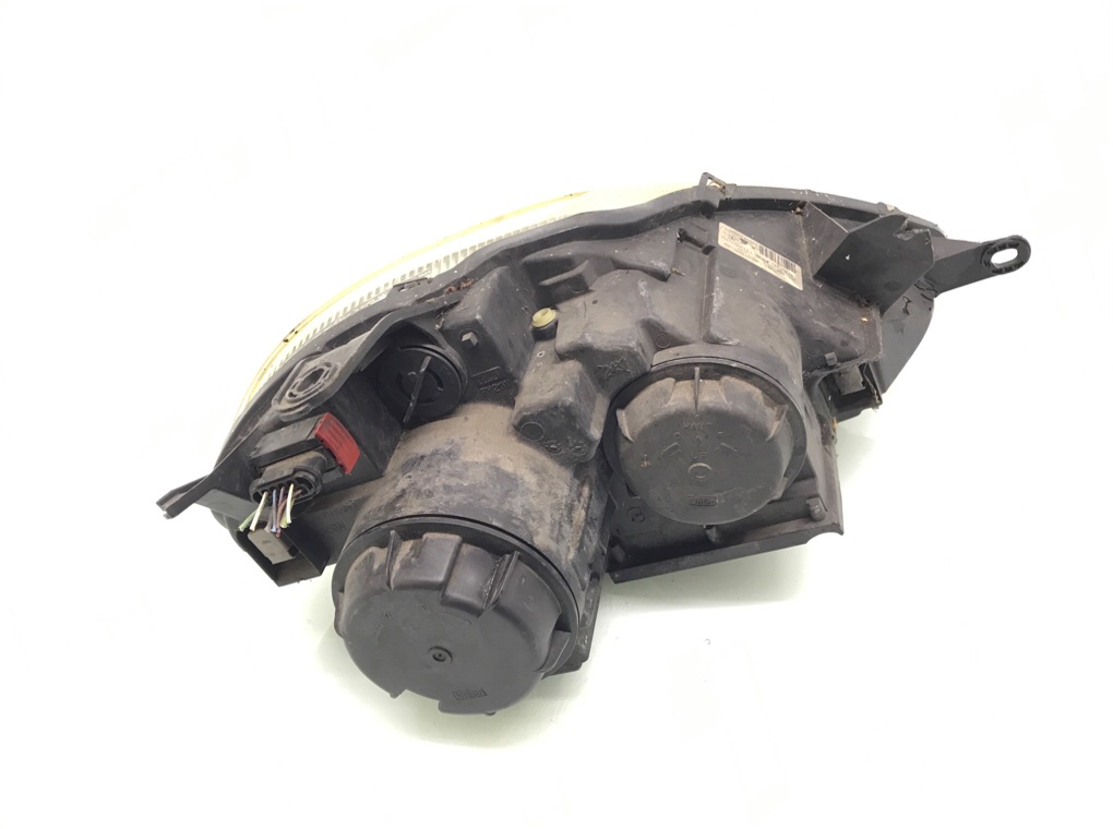 Фара левая бу для Citroen C8  2.0 HDi,  2008 г.