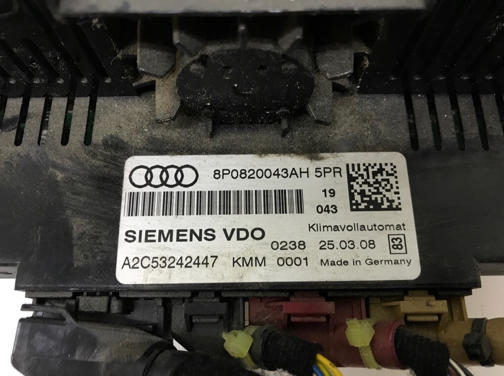 Блок управления печки/климат-контроля бу для Audi A3 8P 2.0 TDi,  2008 г.