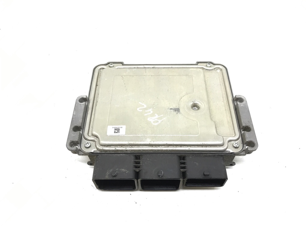 Блок управления двигателем бу для Citroen C3 2 1.6 HDi, 2010 г. Блок управления двигателем бу для Citroen C3 1.6 HDi, 2010 г.