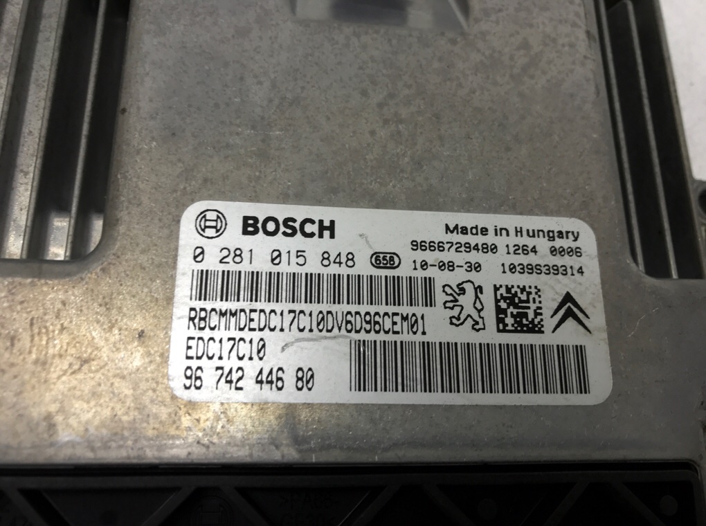 Блок управления двигателем бу для Citroen C3 2 1.6 HDi, 2010 г. Блок управления двигателем бу для Citroen C3 1.6 HDi, 2010 г.