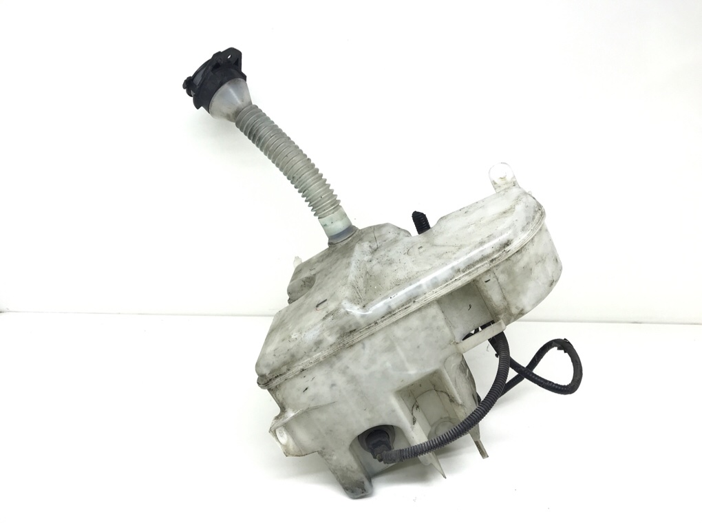 Бачок омывателя бу для Lexus IS 2 2.2 TD, 2009 г.