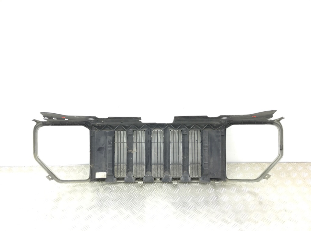 Решетка радиатора бу для Jeep Cherokee KK 2.8 CRD,  2008 г.