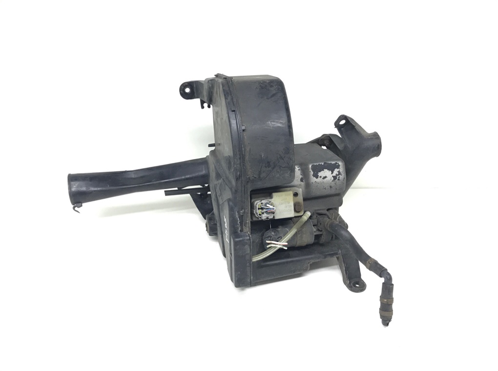 Бачок омывателя бу для Lexus IS 1 2.0 i, 2004 г.