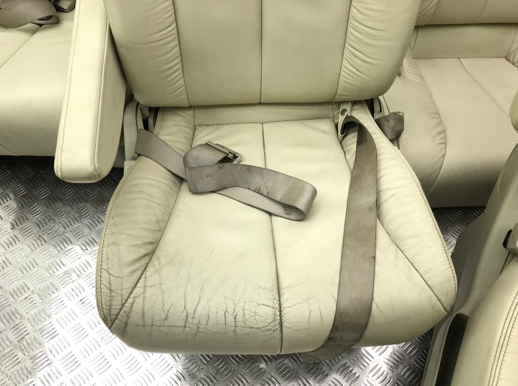 Салон (комплект сидений) бу для Nissan Elgrand  3.5 i,  2003 г.