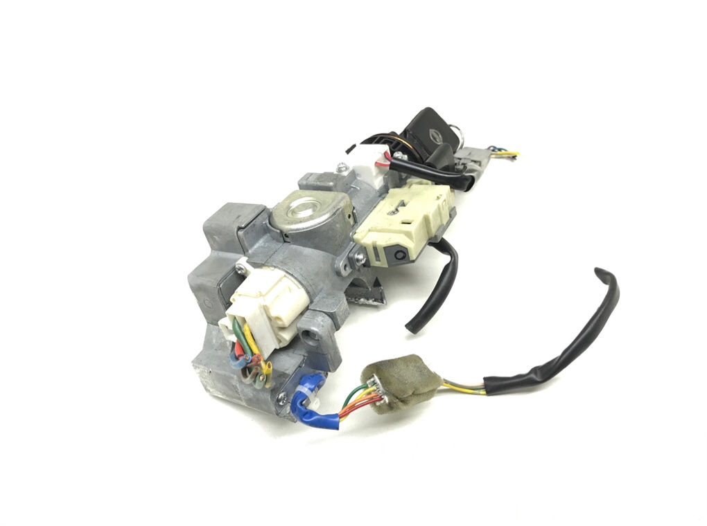 Замок зажигания бу для Nissan Qashqai  1.5 DCi,  2009 г.