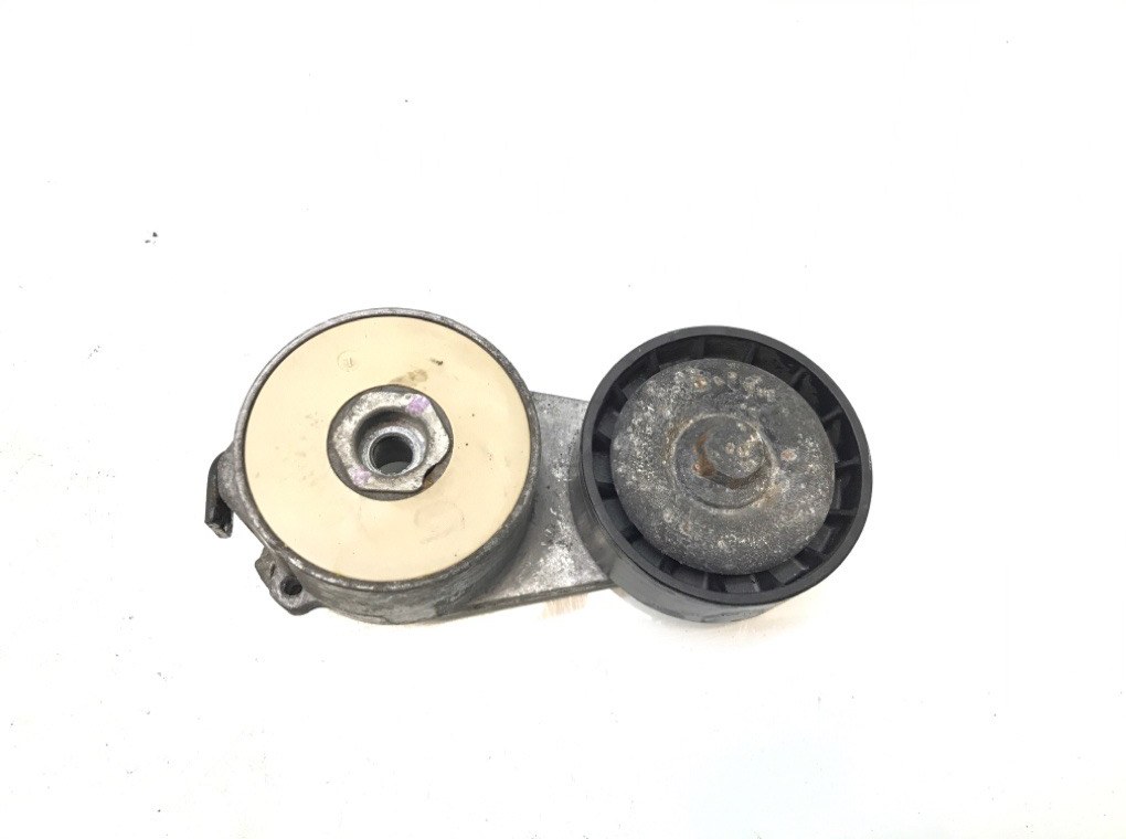 Натяжитель ремня генератора бу для Fiat Punto 3 1.4 i, 2012 г.