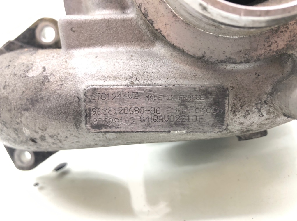 Турбина бу для Citroen C4 Picasso 1.6 HDi, 2013 г. Турбина бу для Citroen C4 Picasso 1.6 HDi, 2013 г.