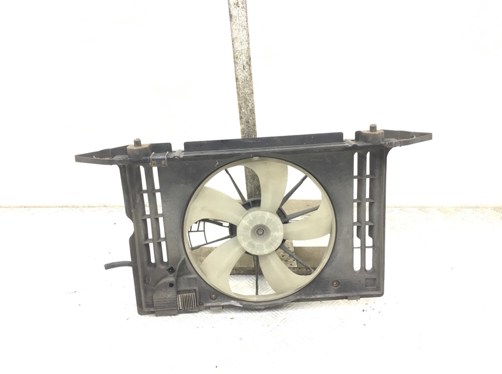 Вентилятор радиатора бу для Toyota Auris 1.6 i, 2007 г. Вентилятор радиатора бу для Toyota Auris 1.6 i, 2007 г.