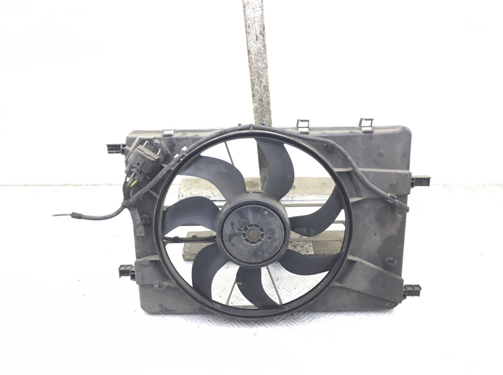 Вентилятор радиатора бу для Opel Astra J 1.4 i, 2011 г.