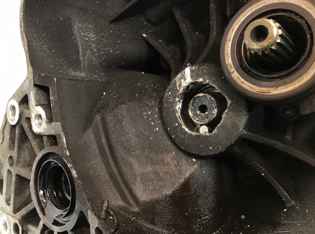 КПП механическая (МКПП) бу для Opel Vectra C 1.8 i,  2007 г. F17W419
