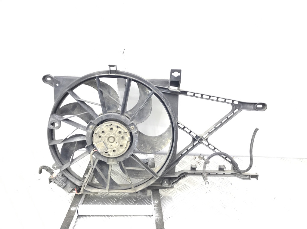 Вентилятор радиатора бу для Opel Zafira B 1.6 i, 2007 г.