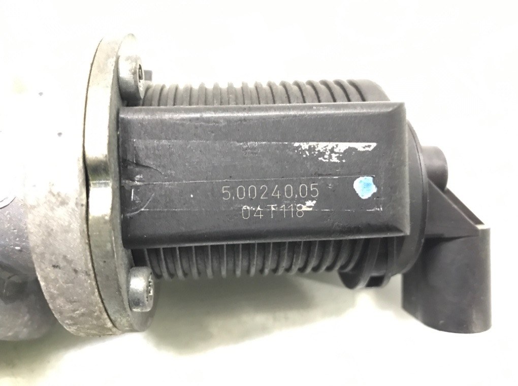 Клапан EGR бу для Opel Vectra C 1.9 CDTi,  2004 г.