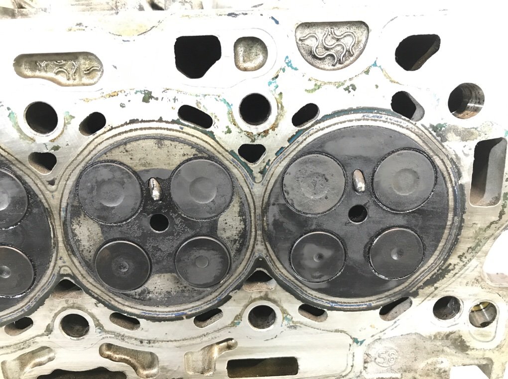 Головка блока цилиндров бу для Mazda 3  BL 1.6 TD,  2010 г.