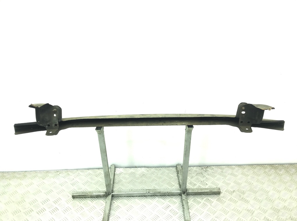 Усилитель бампера переднего бу для Mercedes Sprinter  2.2 CDi,  2017 г.