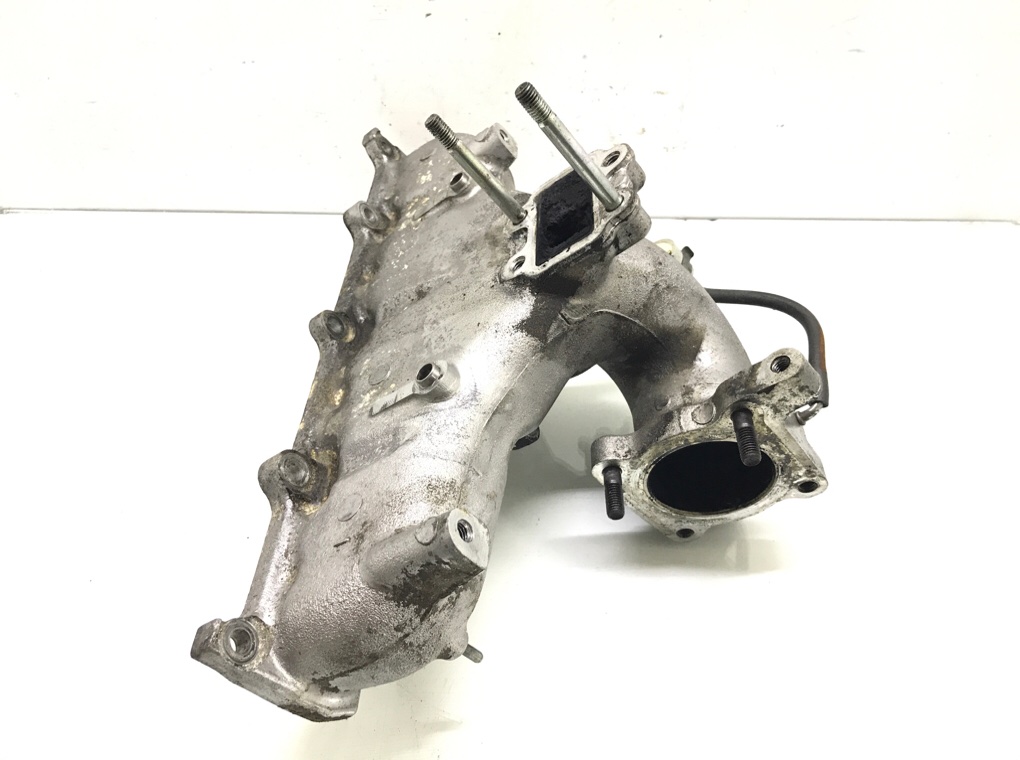 Коллектор впускной бу для Lexus IS 2 2.2 D,  2006 г.