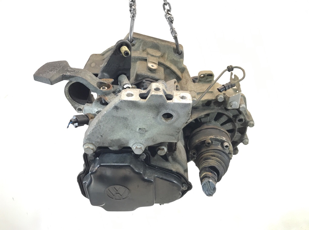 КПП механическая (МКПП) бу для Volkswagen Golf Plus  1.9 TDi,  2009 г. JCX