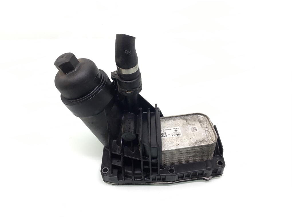Корпус масляного фильтра бу для BMW 1 F20/F21 2.0 TD,  2013 г.