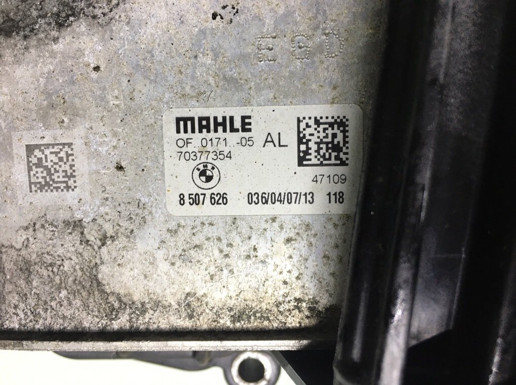 Корпус масляного фильтра бу для BMW 1 F20/F21 2.0 TD,  2013 г.