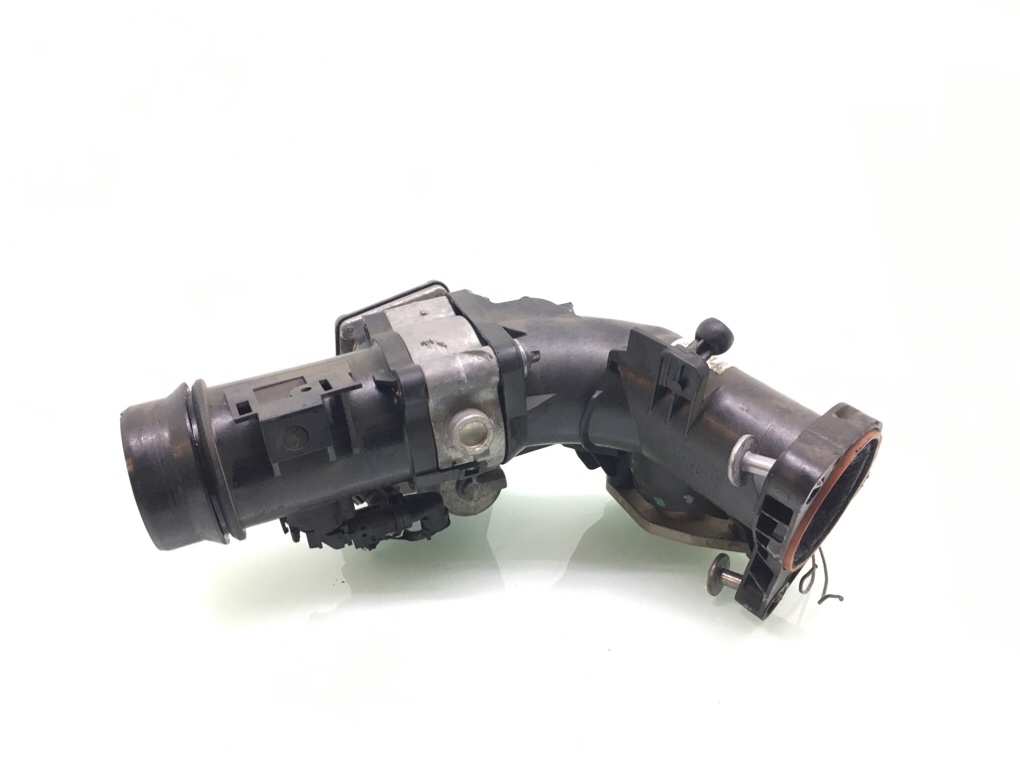 Заслонка дроссельная бу для BMW 1 F20/F21 2.0 TD,  2013 г.