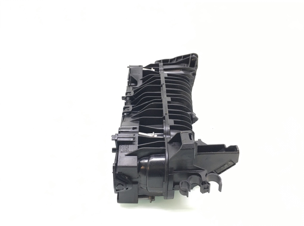 Коллектор впускной бу для BMW 1 F20/F21 2.0 TD,  2013 г.