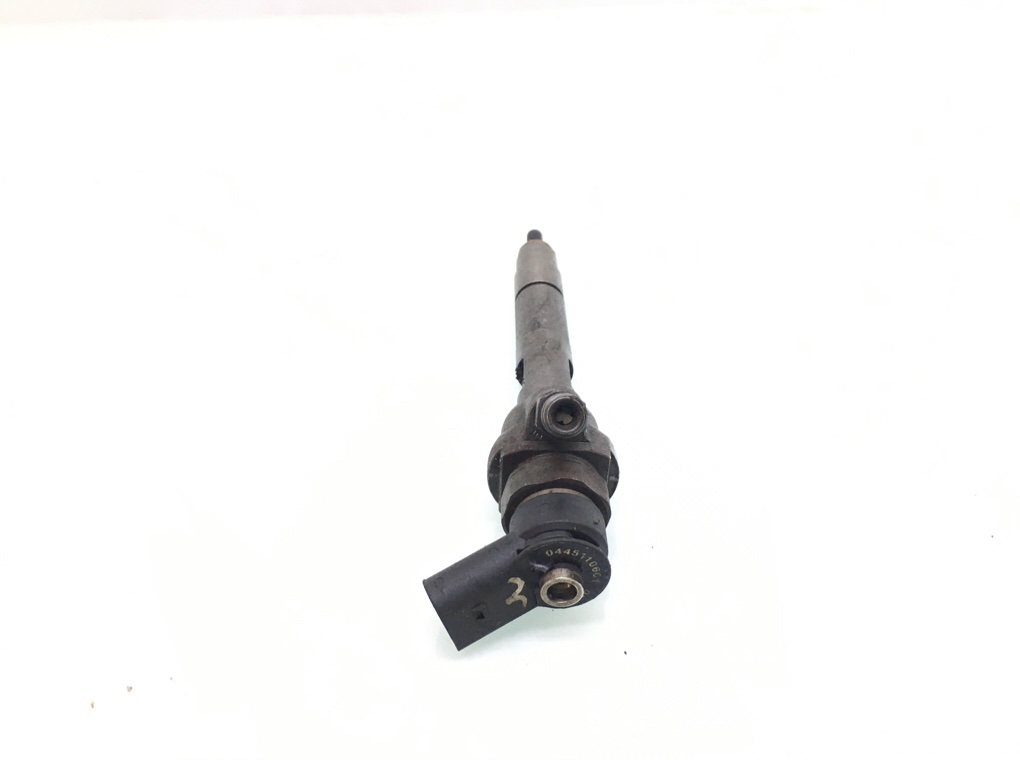 Форсунка бу для BMW 1 F20/F21 2.0 TD,  2013 г.