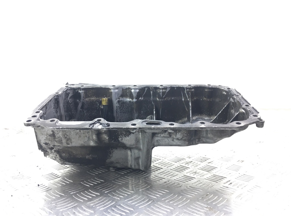 Поддон бу для BMW 1 F20/F21 2.0 TD,  2013 г.