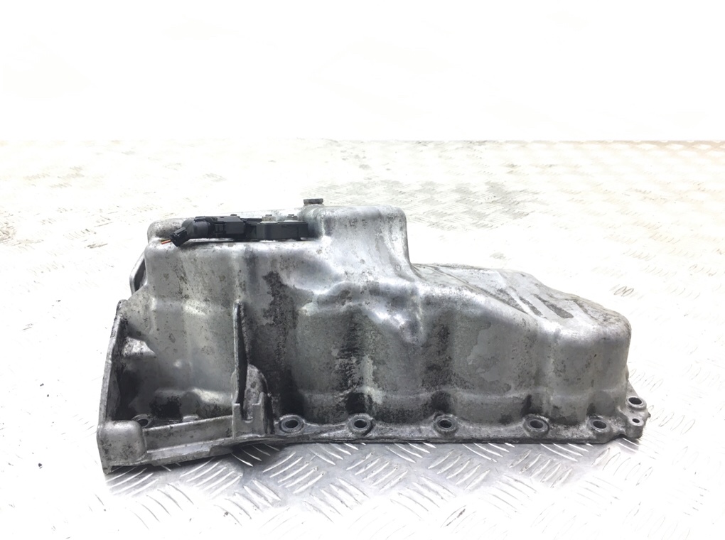 Поддон бу для BMW 1 F20/F21 2.0 TD,  2013 г.