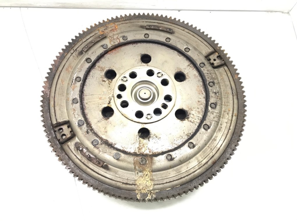 Маховик бу для BMW 3 E90/E91/E92/E93 2.0 TD,  2010 г.