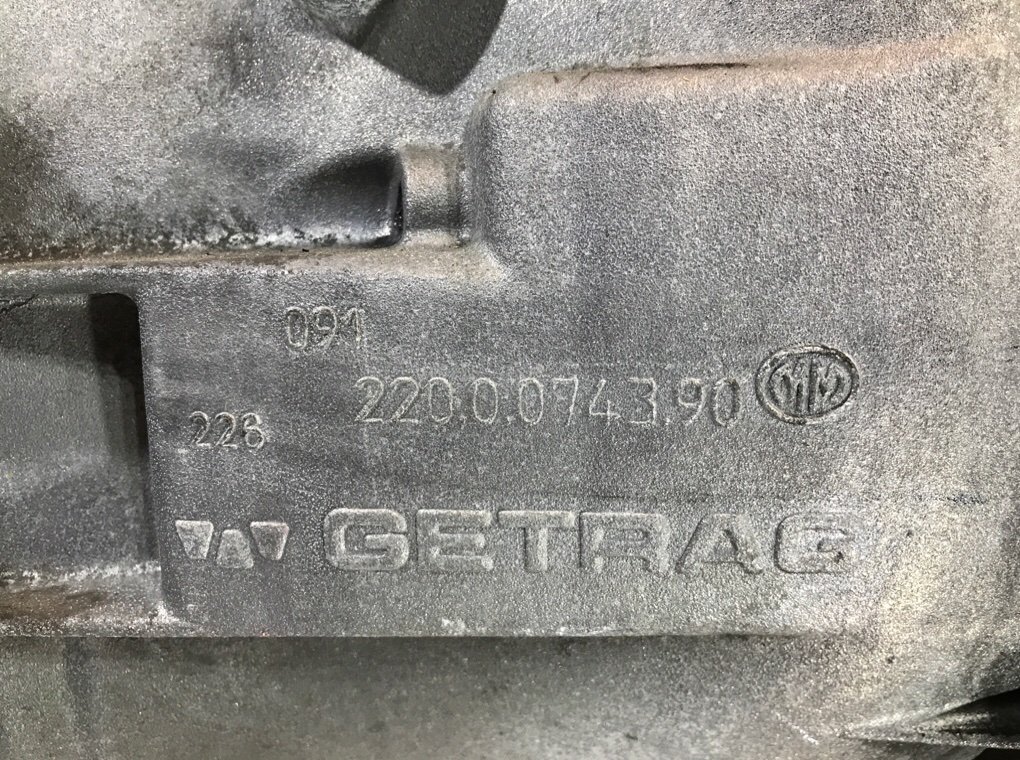 КПП механическая (МКПП) бу для BMW 3 E46 2.0 i,  2006 г. 23007533513, 2200074390
