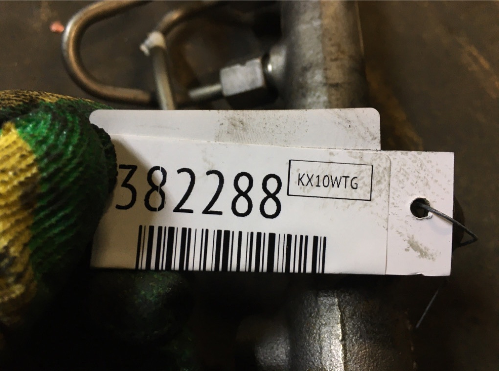 Топливная рампа бу для Mercedes Sprinter 2.2 CDi, 2010 г. Топливная рампа бу для Mercedes Sprinter 2.2 CDi, 2010 г.