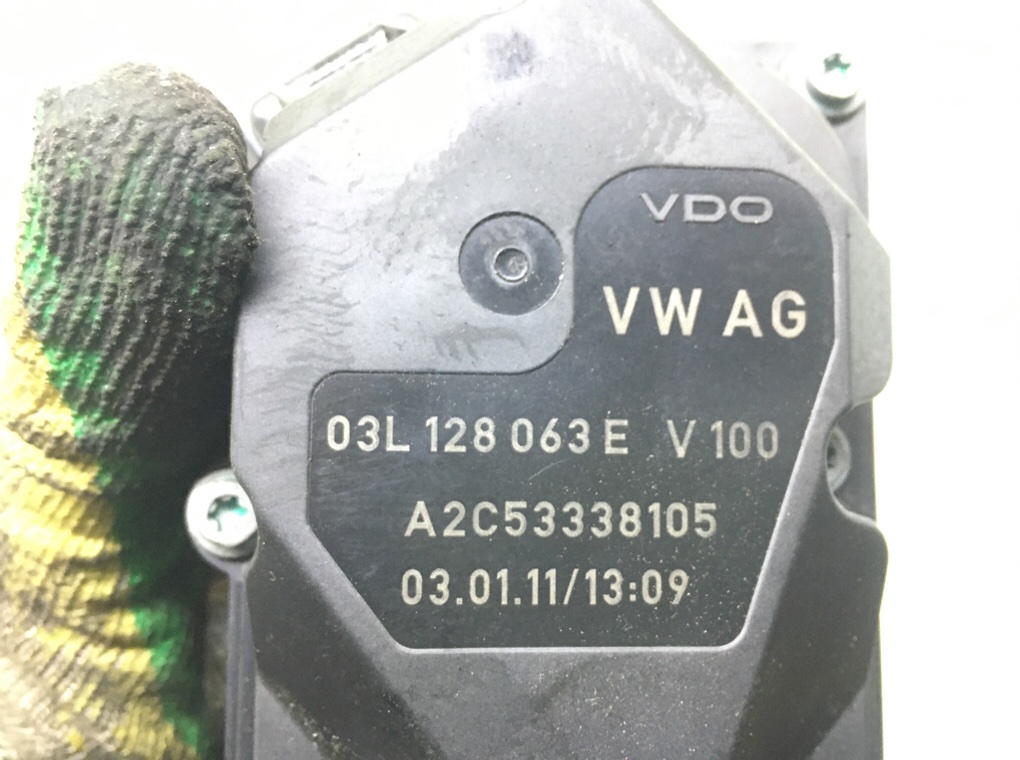 Заслонка дроссельная бу для Seat Exeo  2.0 TDi,  2011 г.
