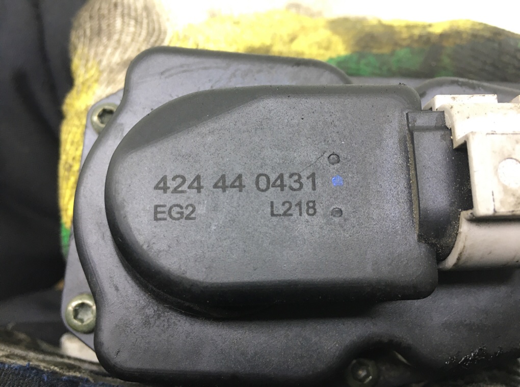Клапан EGR бу для Seat Exeo  2.0 TDi,  2011 г.