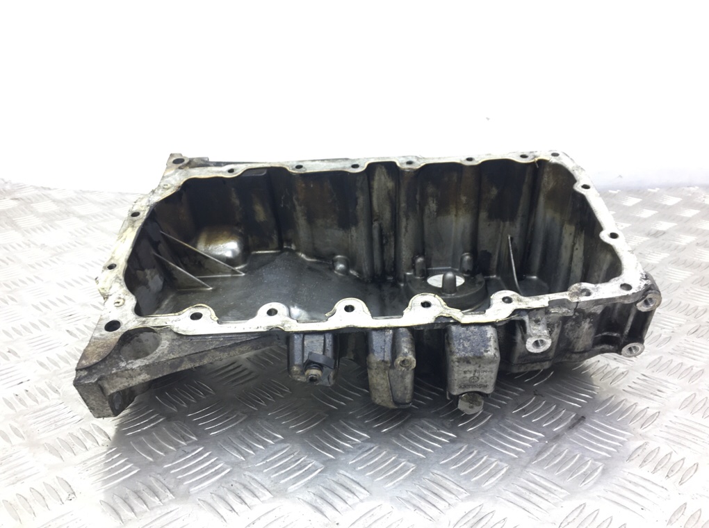 Поддон бу для Seat Exeo 2.0 TDi, 2011 г. Поддон бу для Seat Exeo 2.0 TDi, 2011 г.