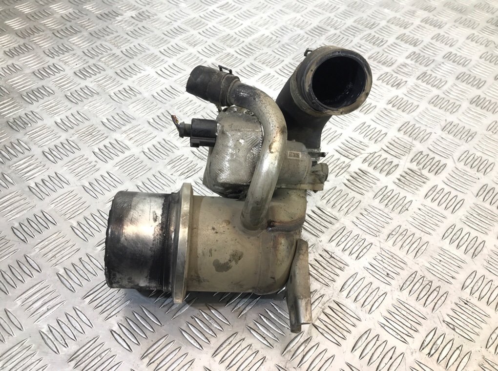 Клапан EGR бу для Volkswagen Passat B8 1.6 TDi, 2016 г.