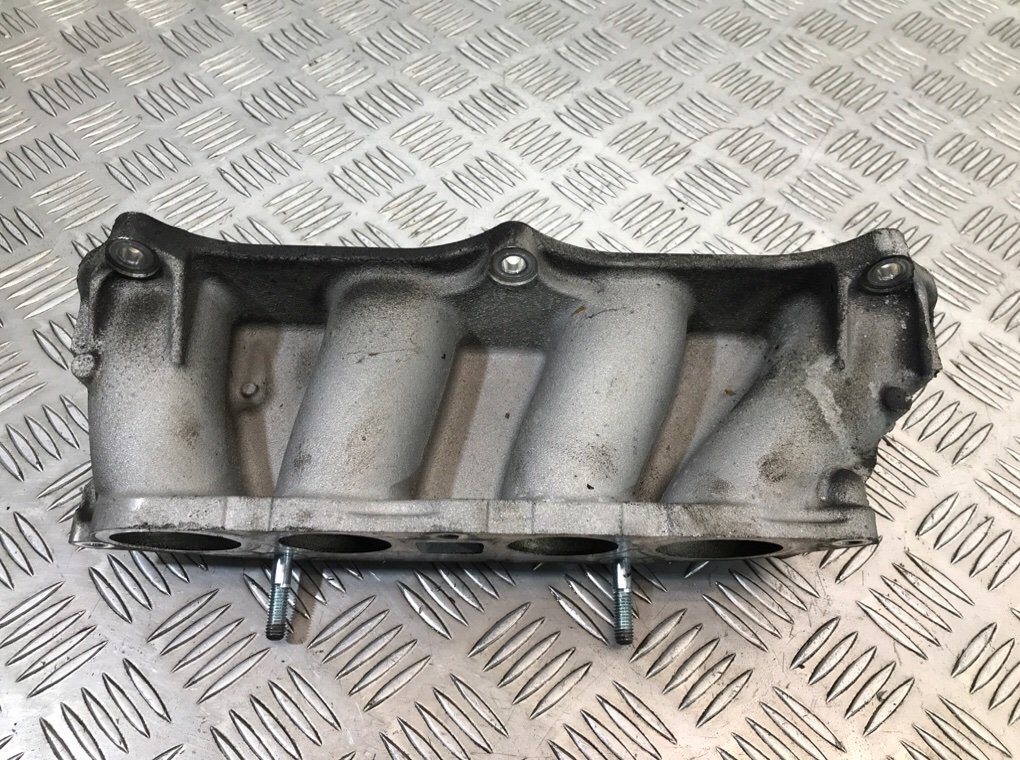 Коллектор впускной бу для Honda CR-V  2.0 i,  2003 г.