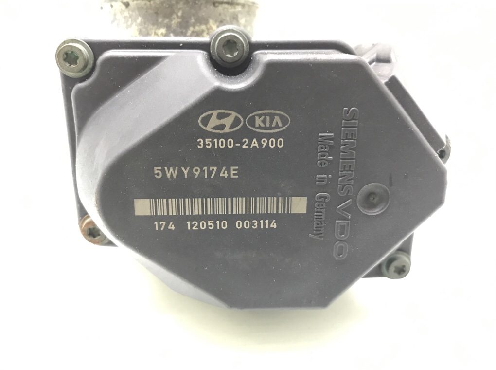 Заслонка дроссельная бу для Hyundai i40  1.7 CRDi,  2012 г.