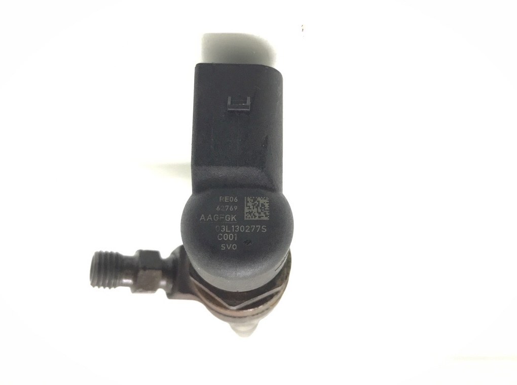 Форсунка бу для Seat Ibiza  1.6 TDi,  2010 г.