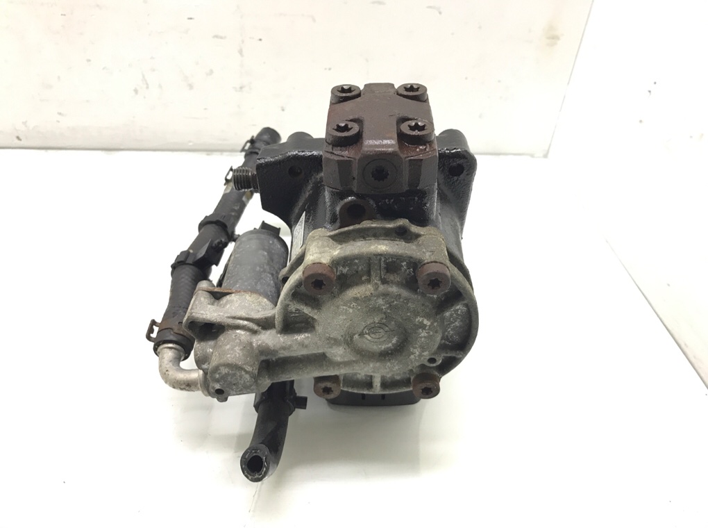 ТНВД бу для Seat Ibiza  1.6 TDi,  2011 г.