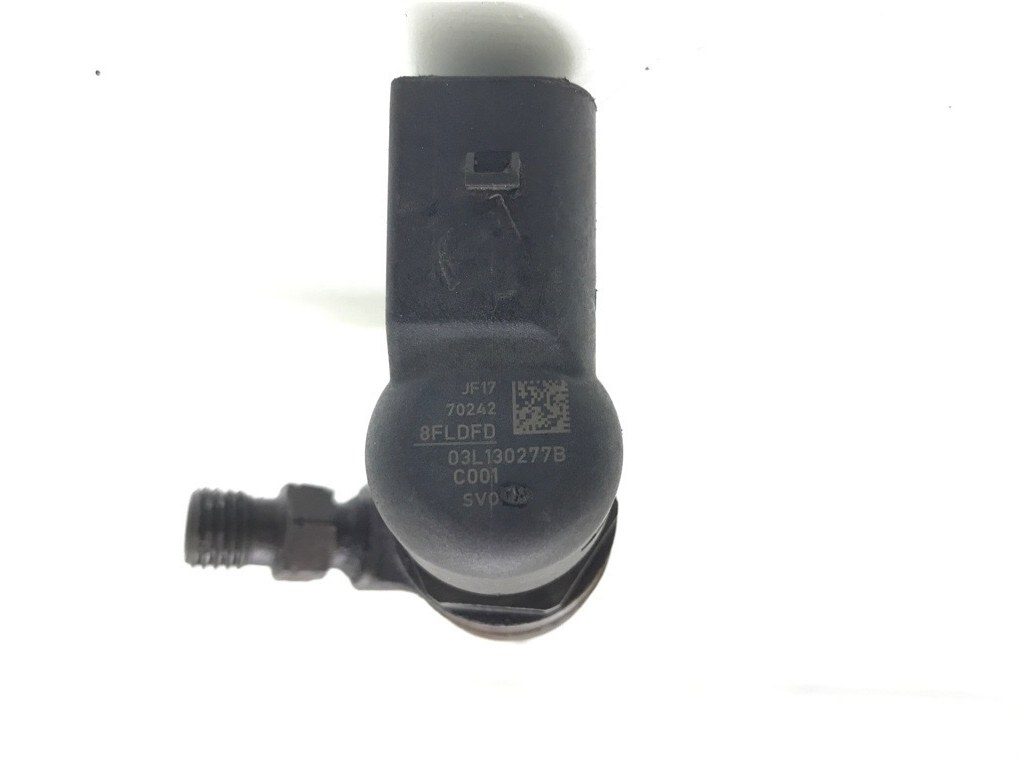 Форсунка бу для Seat Ibiza  1.6 TDi,  2010 г.