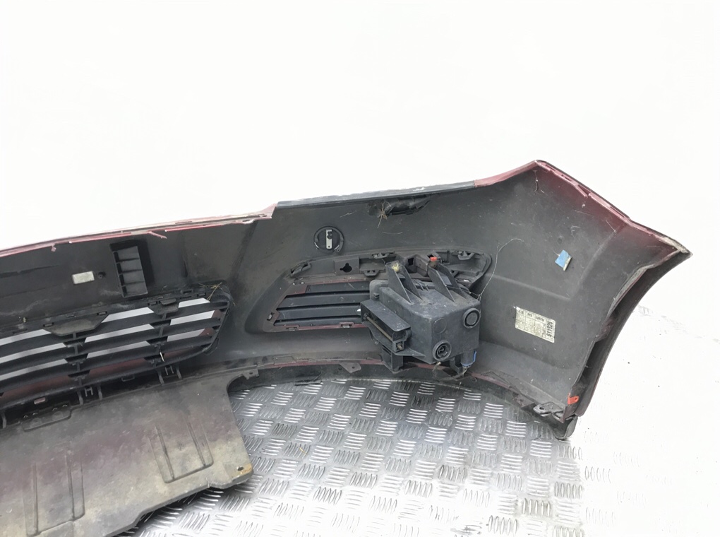 Бампер передний бу для Opel Astra H 1.6 i, 2006 г. Бампер передний бу для Opel Astra H 1.6 i, 2006 г.