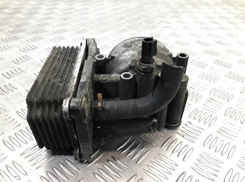 Корпус масляного фильтра бу для Ford Mondeo 3 2.0 TDCi, 2006 г. Корпус масляного фильтра бу для Ford Mondeo 3 2.0 TDCi, 2006 г.