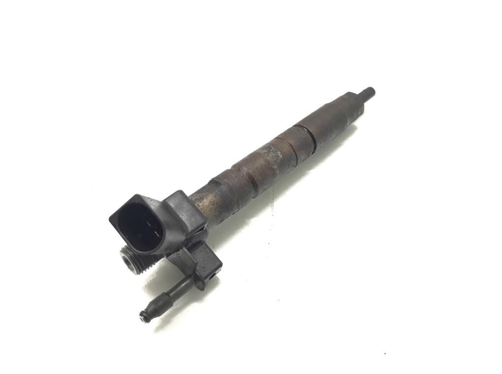 Форсунка бу для BMW 1 E87/E81/E82/E88 2.0 TD, 2007 г. Форсунка бу для BMW 1 E87/E81/E82/E88 2.0 TD, 2007 г.