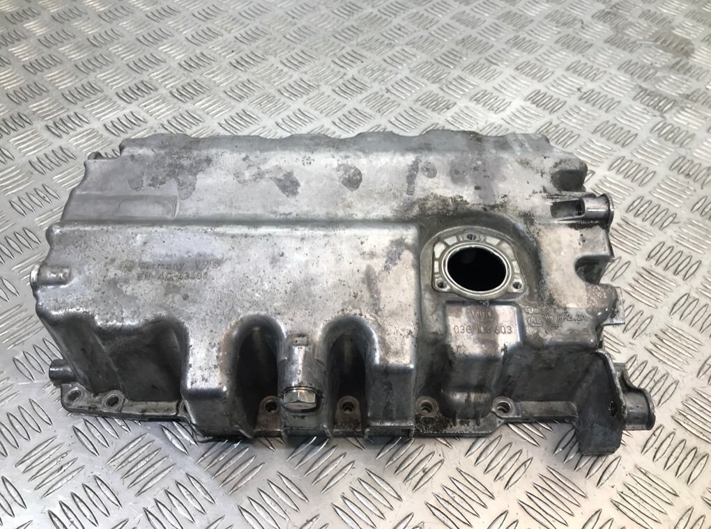 Поддон бу для Volkswagen EOS  2.0 TDi,  2008 г.