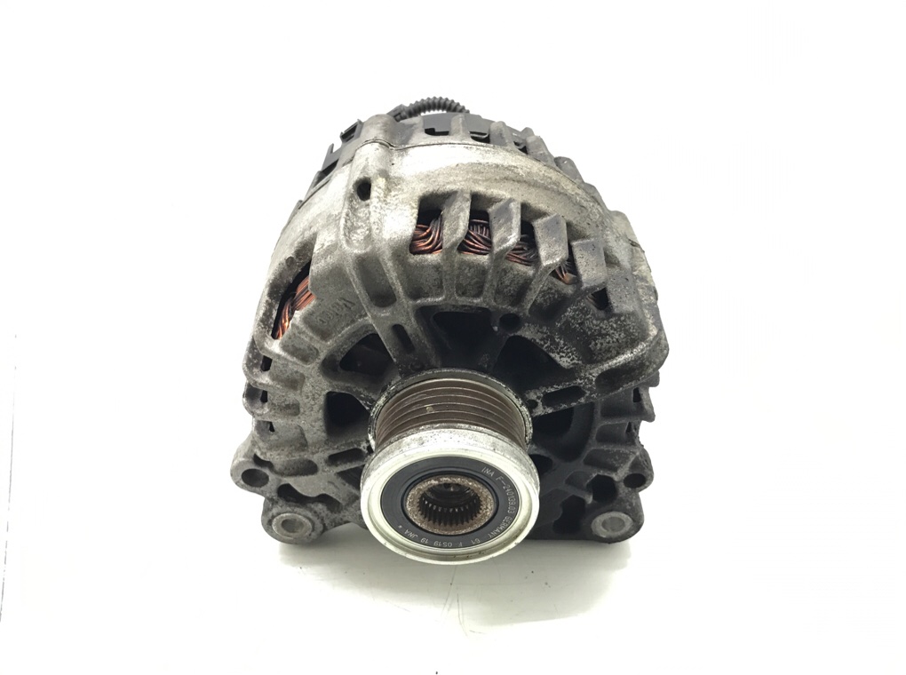 Генератор бу для Volkswagen Golf 6 1.4 TSI, 2010 г.