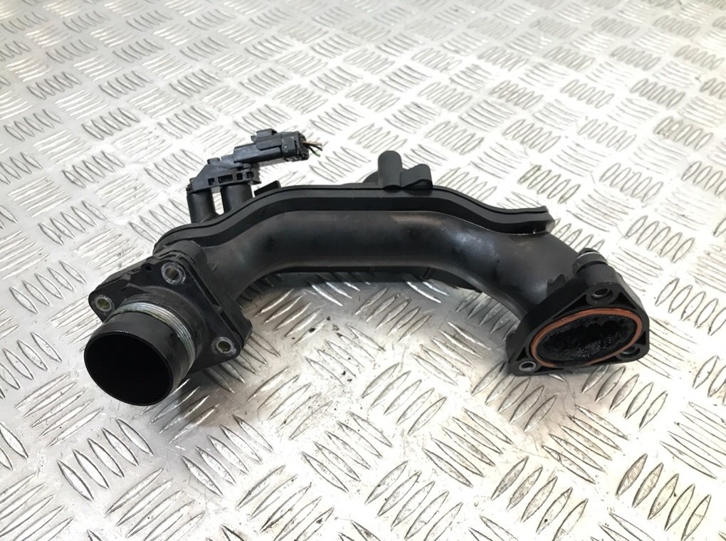 Патрубок интеркулера бу для Ford Focus 3 1.6 TDCi,  2013 г.