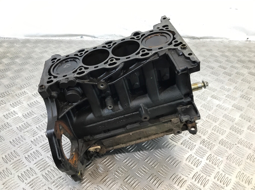 Блок цилиндров бу для Opel Meriva B 1.4 i,  2013 г.