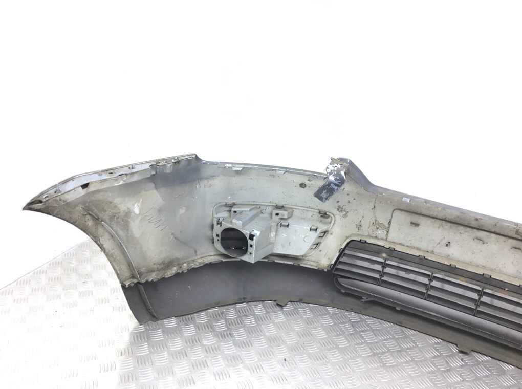 Бампер передний бу для Ford C-Max  1.6 i,  2005 г.